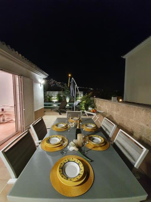 Villa Vanesa Luxury Private Villa With A Heated Pool, 4 Bedrooms And 4 Bathrooms Costa Adeje  Eksteriør billede